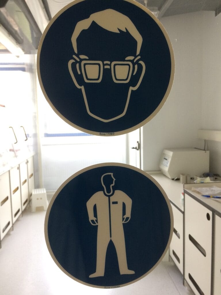 saharagems meteorite classification university berne 23