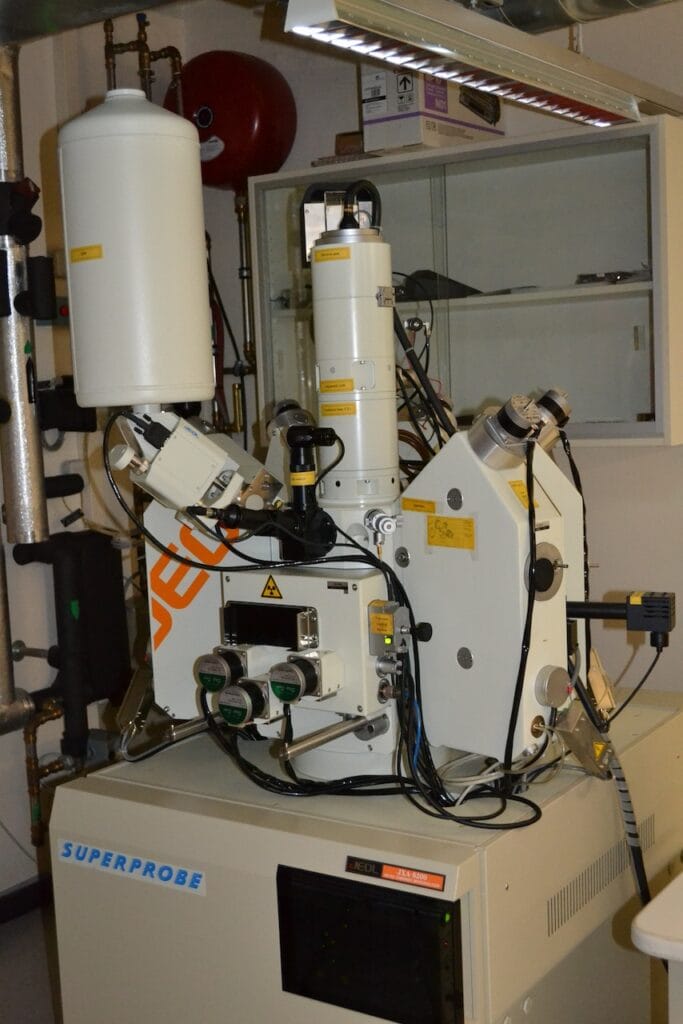 saharagems meteorite classification university berne 28