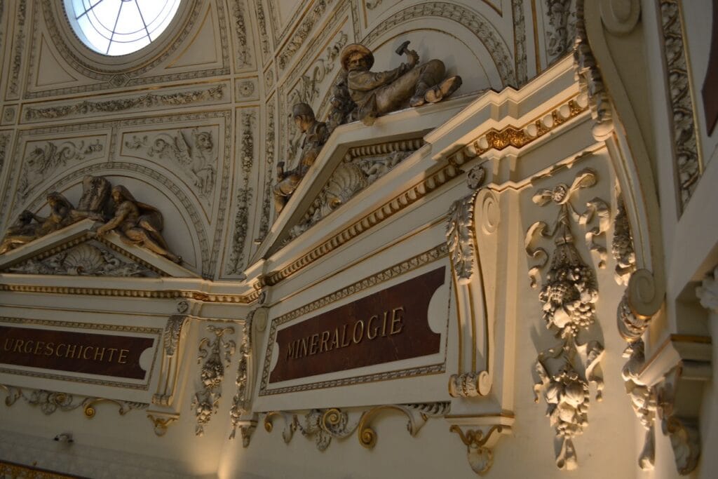 saharagems meteorite collection museum vienna 20