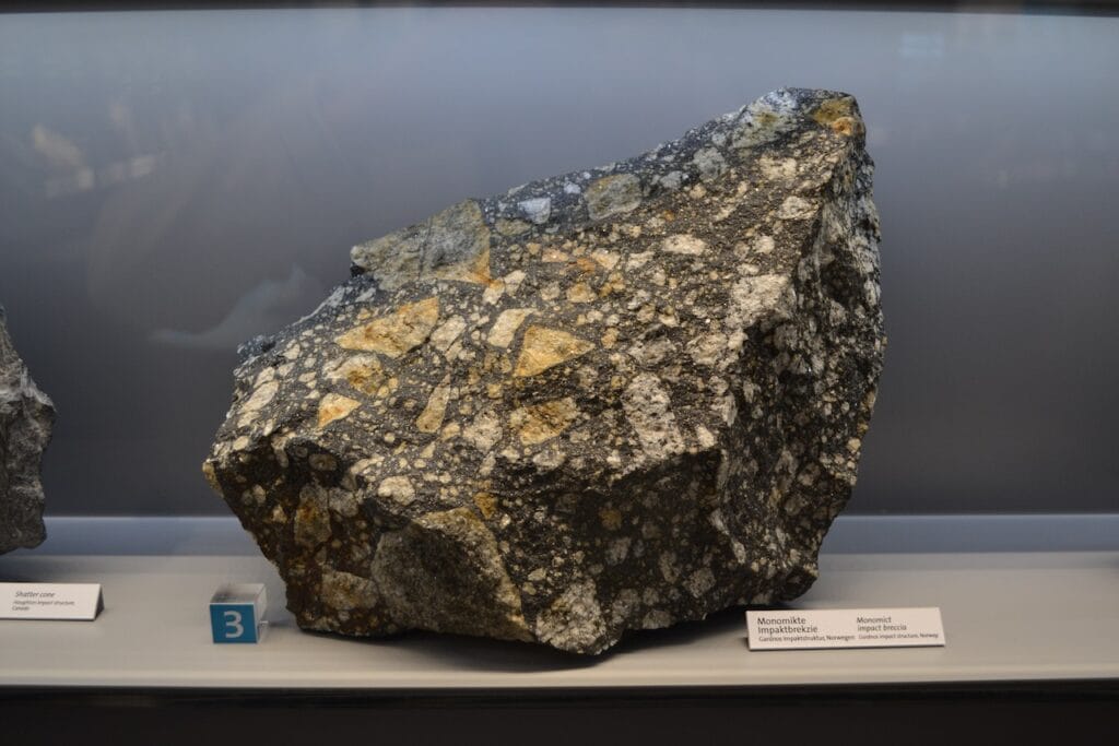 saharagems meteorite collection museum vienna 40
