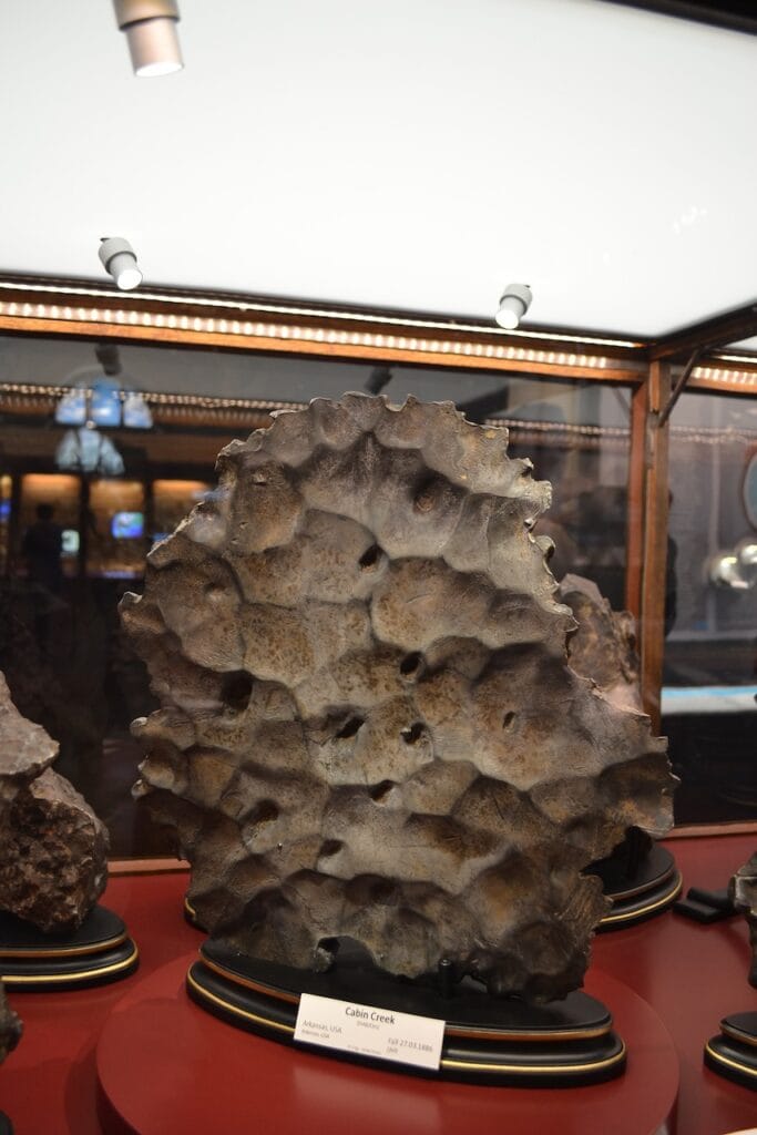 saharagems meteorite collection museum vienna 43