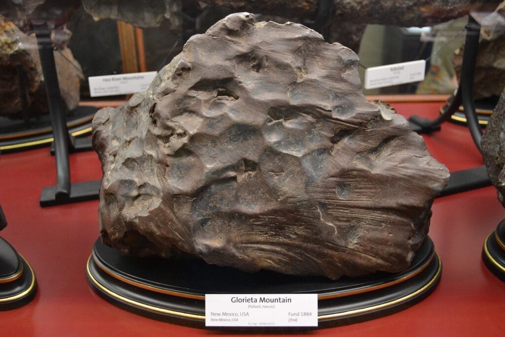 saharagems meteorite collection museum vienna 47
