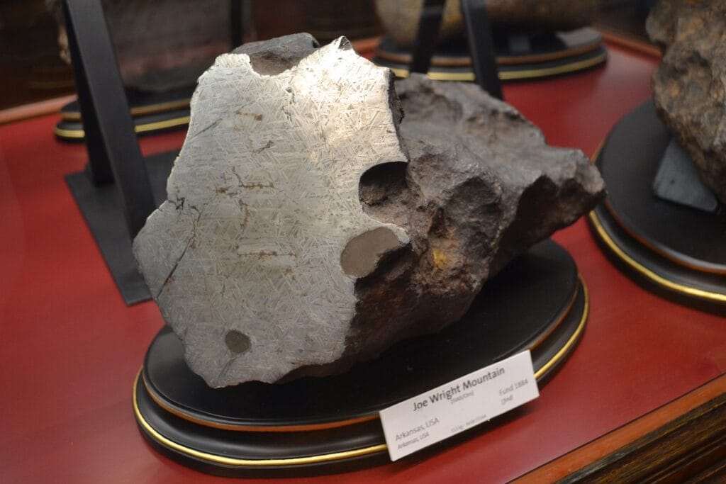 saharagems meteorite collection museum vienna 52