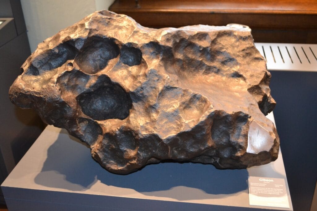 saharagems meteorite collection museum vienna 55