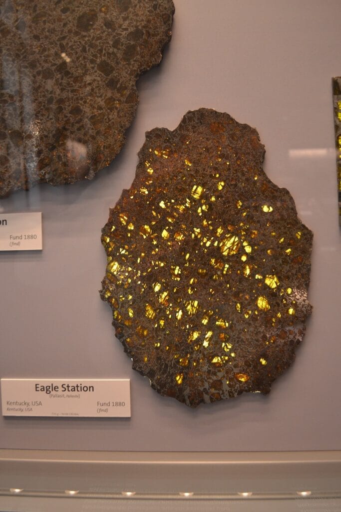 saharagems meteorite collection museum vienna 56