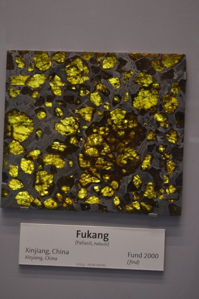 saharagems meteorite collection museum vienna 57