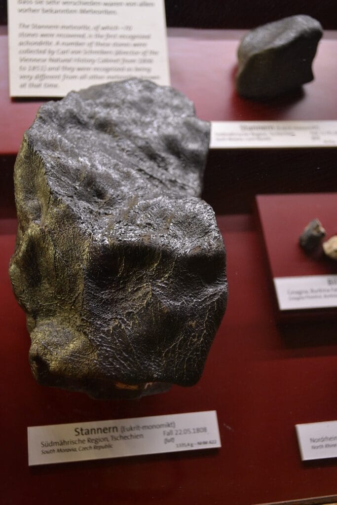 saharagems meteorite collection museum vienna 61