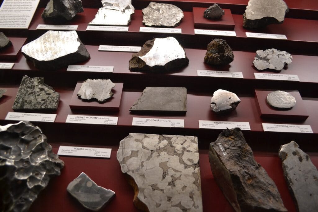 saharagems meteorite collection museum vienna 65