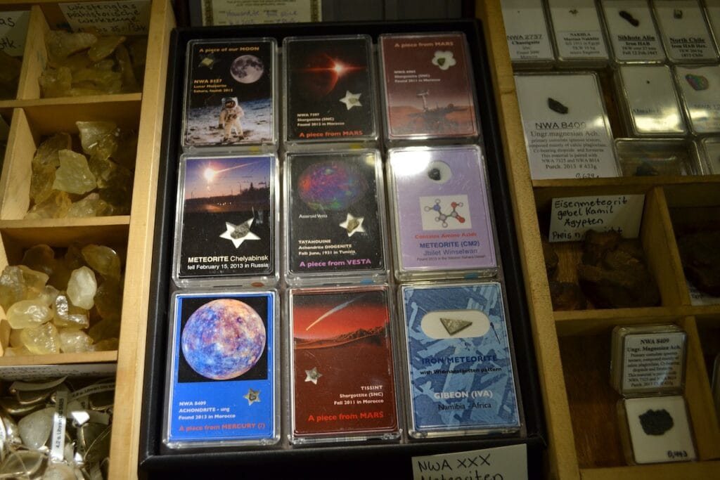 saharagems mineral meteorite shows 16