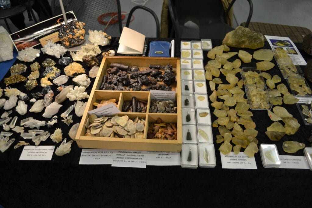 saharagems mineral meteorite shows 21