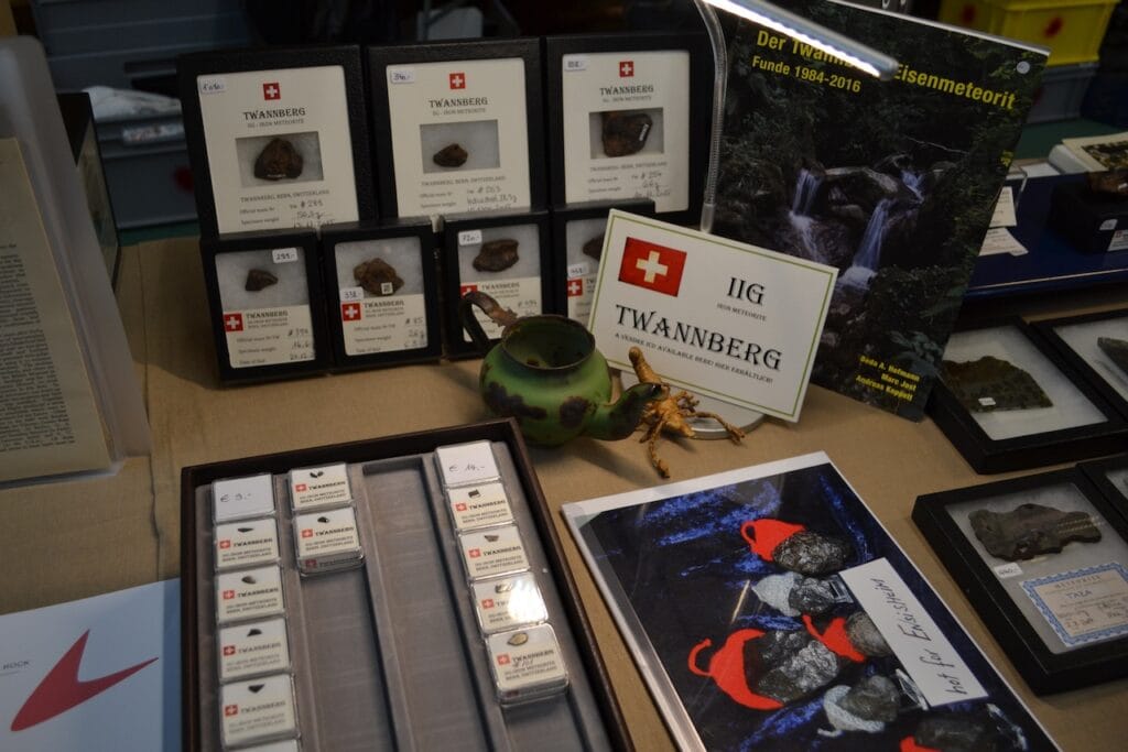 saharagems mineral meteorite shows 28