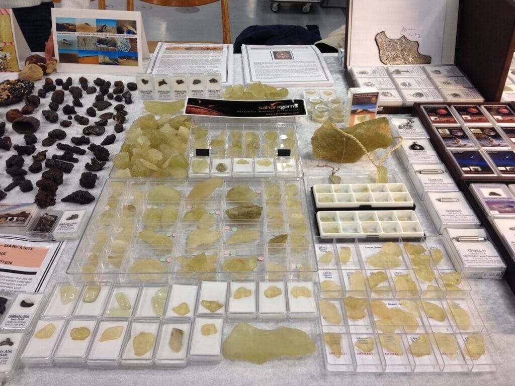 saharagems mineral meteorite shows 4