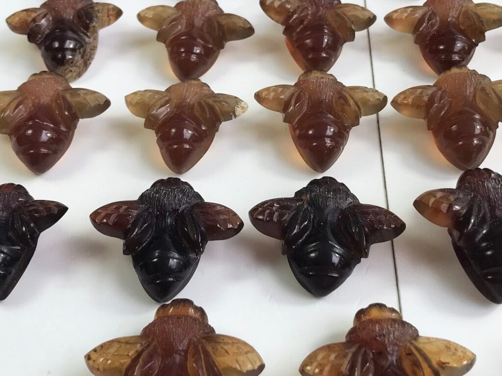 saharagems blue amber sumatra indonesia bees 1