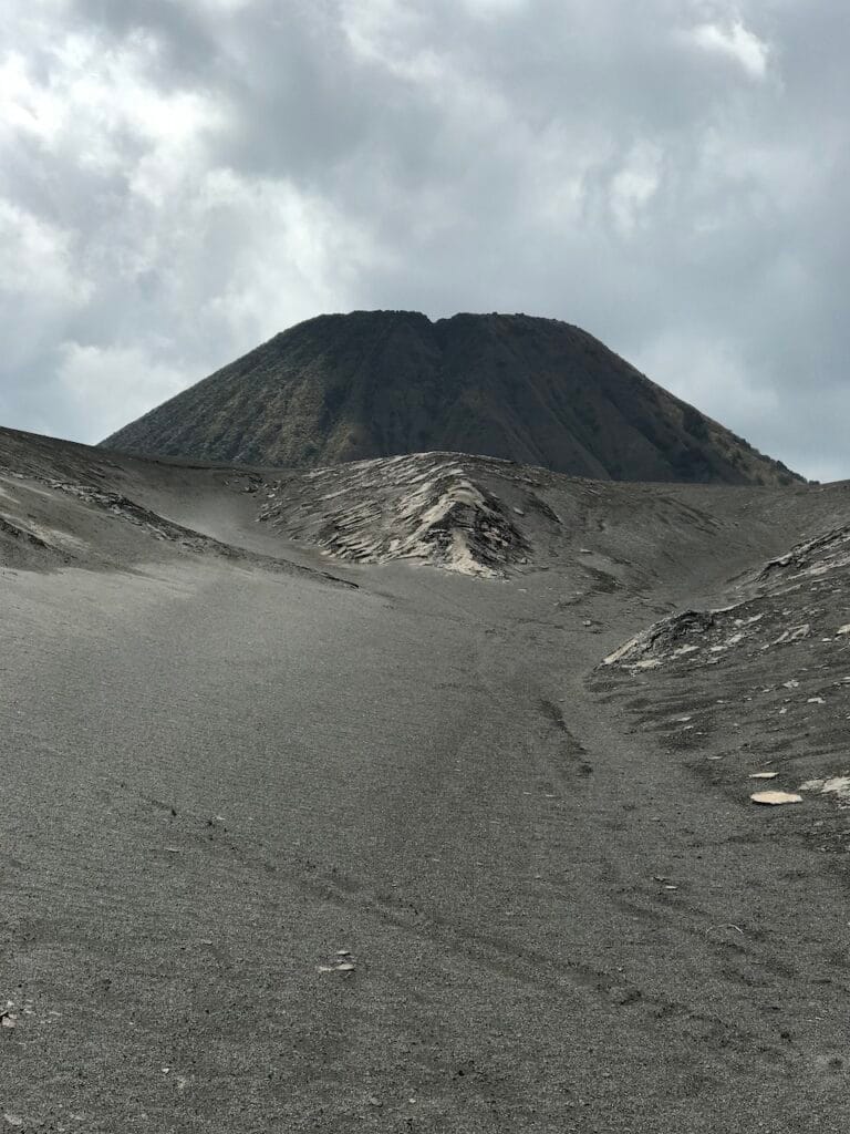 saharagems bromo volcano java indonesia 18