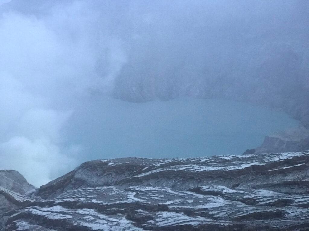 saharagems ijen sulfur volcano java indonesia 3