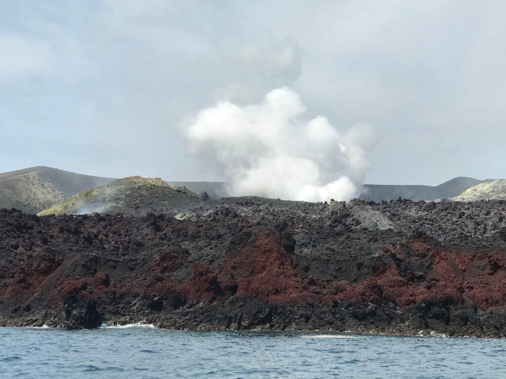 saharagems krakatau krakatoa volcano indonesia 25