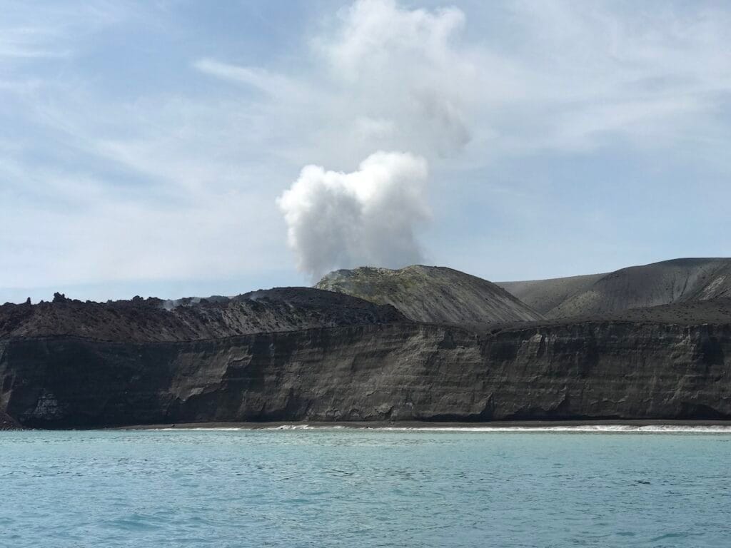 saharagems krakatau krakatoa volcano indonesia 26