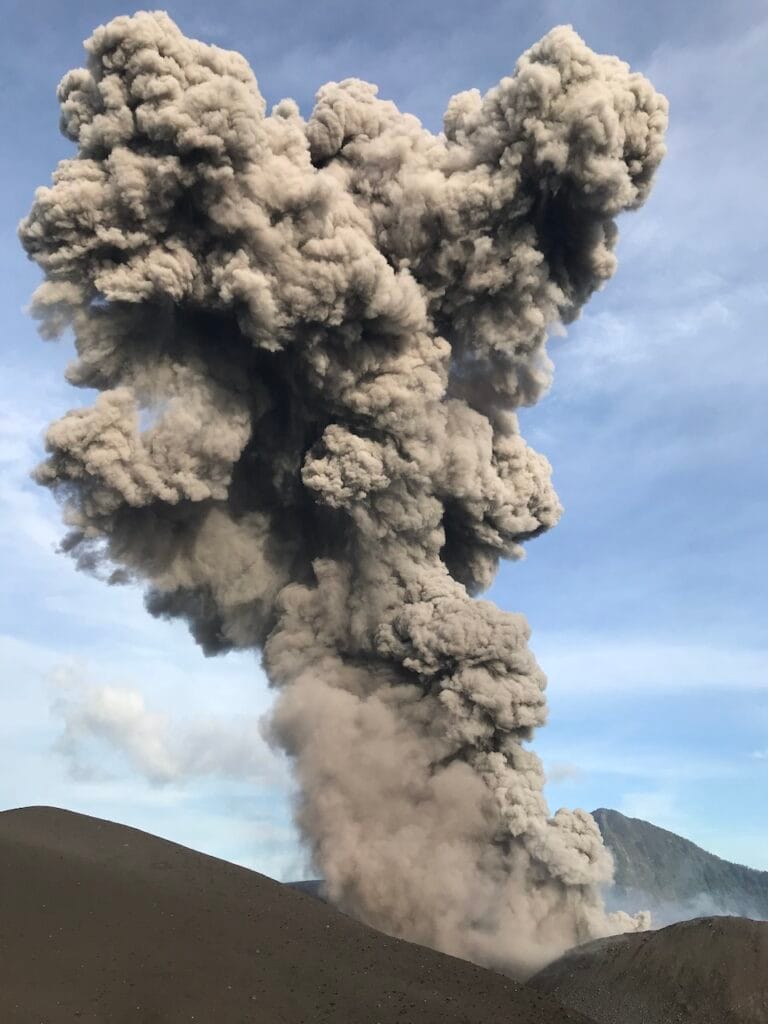 saharagems krakatau krakatoa volcano indonesia 36