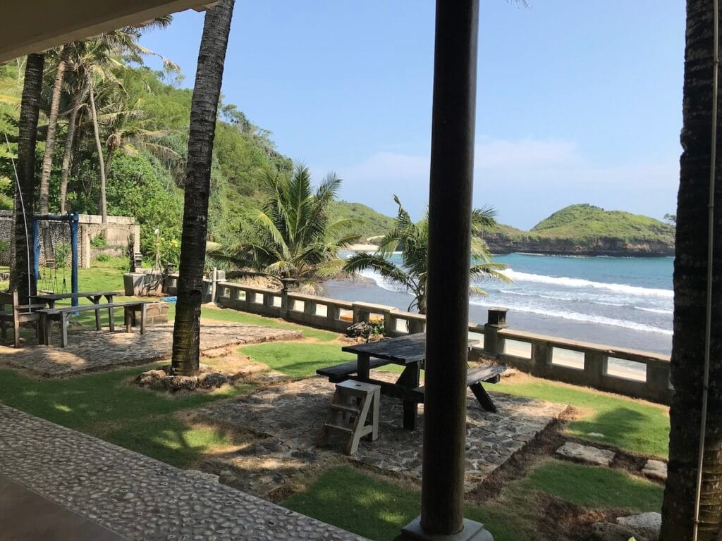 saharagems ocean villa family srau beach pacitan java 23