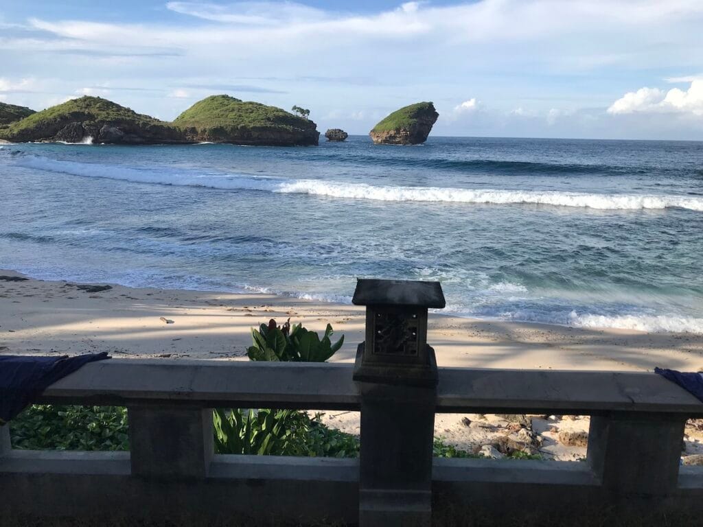 saharagems ocean villa family srau beach pacitan java 30