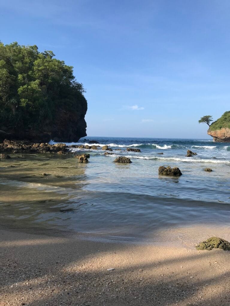 saharagems ocean villa family srau beach pacitan java 32