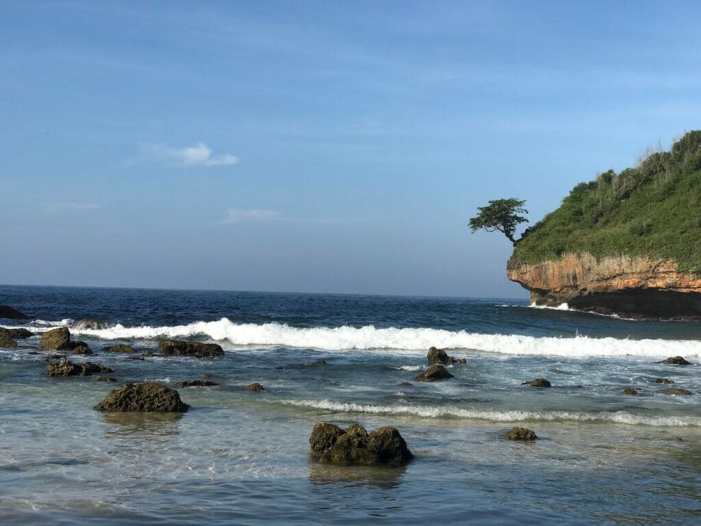 saharagems ocean villa family srau beach pacitan java 33