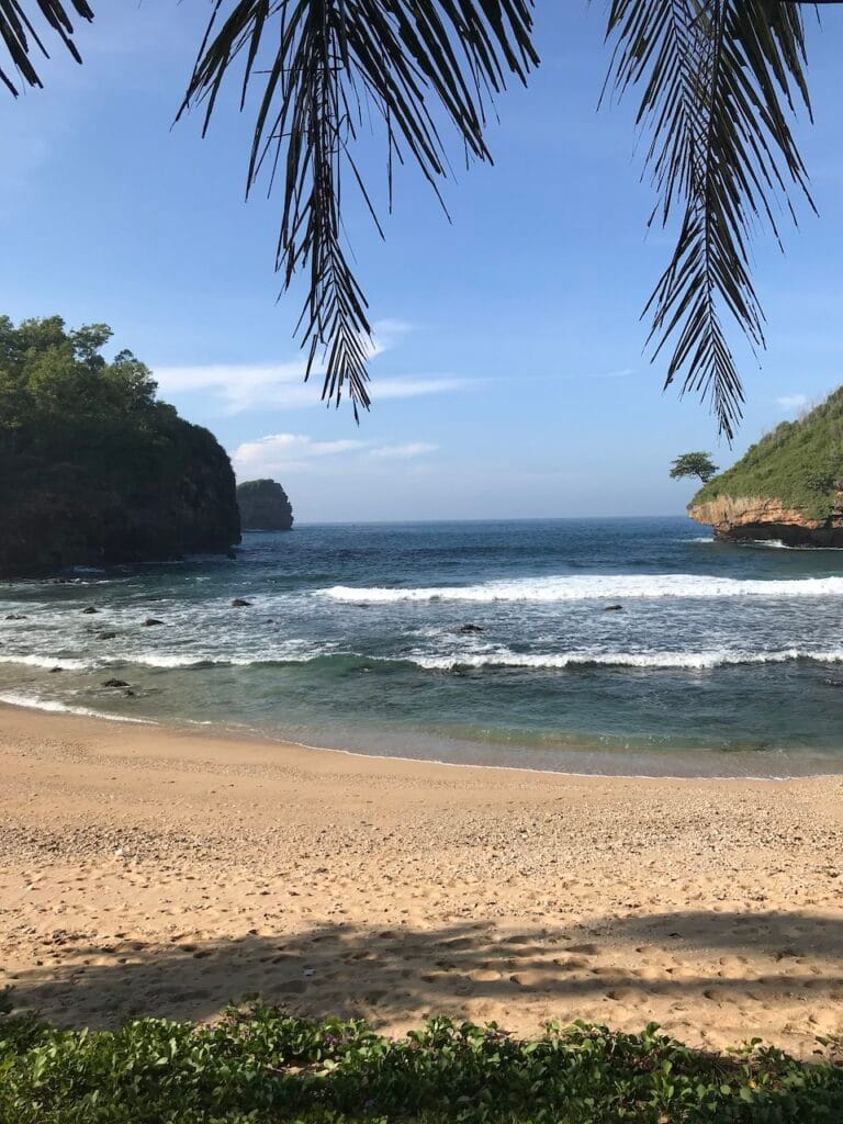 saharagems ocean villa family srau beach pacitan java 35