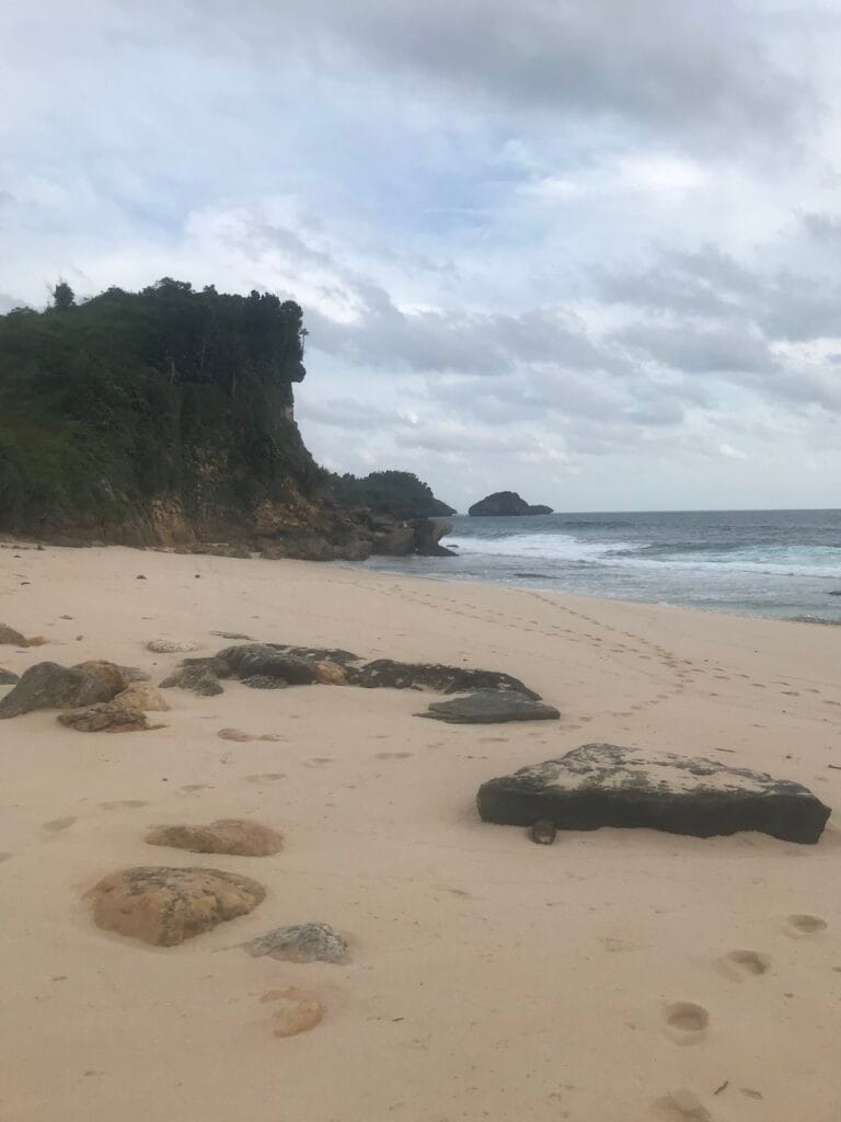 saharagems ocean villa family srau beach pacitan java 38