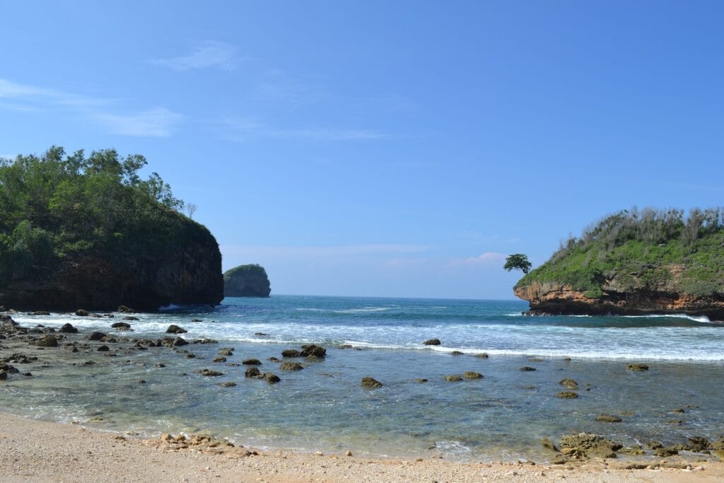 saharagems ocean villa family srau beach pacitan java 4