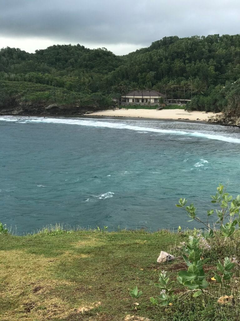 saharagems ocean villa family srau beach pacitan java 40