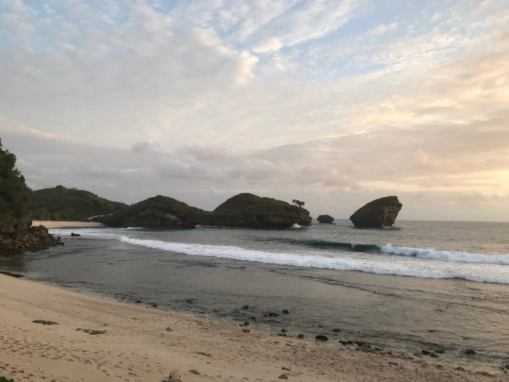 saharagems ocean villa family srau beach pacitan java 44