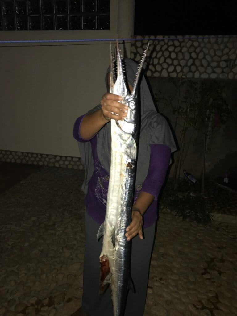 saharagems ocean villa family srau indonesian food seafood 27