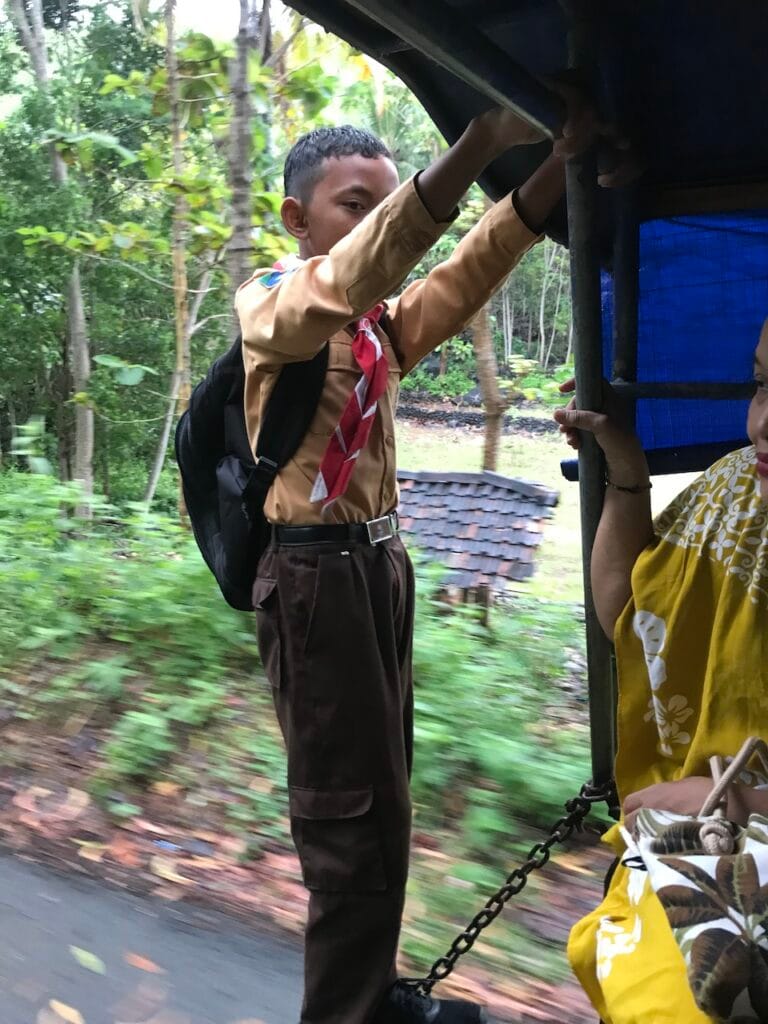 saharagems ocean villa family srau village life java 13