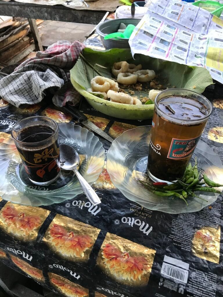 saharagems ocean villa family srau village life java 20