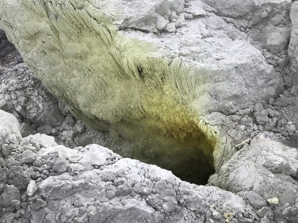 saharagems papandayan volcano sulfur java indonesia 2