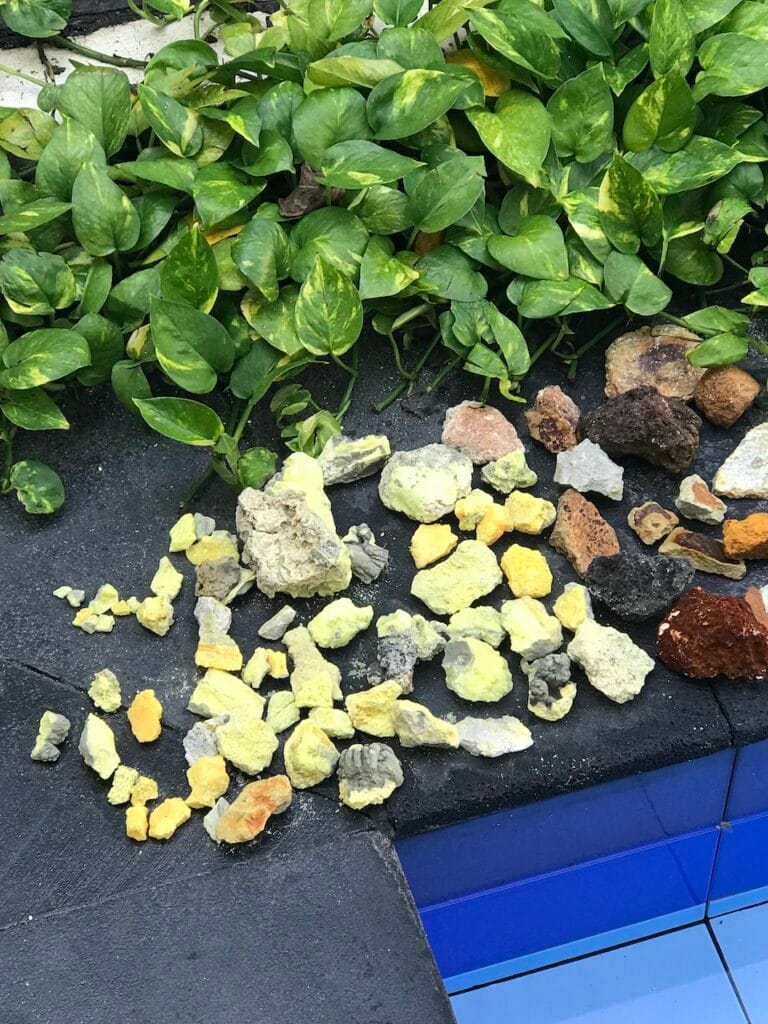 saharagems papandayan volcano sulfur lava rocks 6